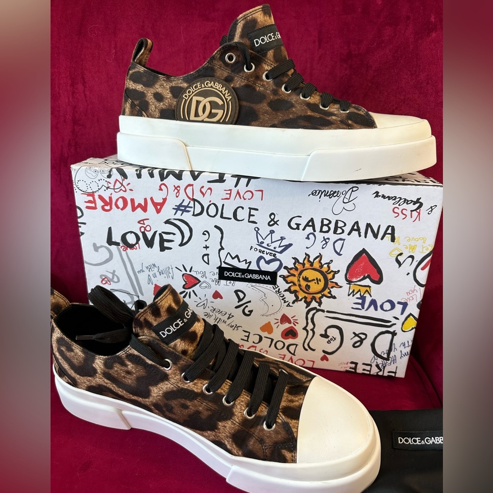 Men Dolce & Gabbana Leo animal print